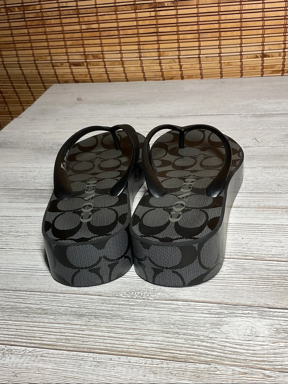 Coach platform flip